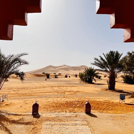 Hotel Camping Les Roses Des Dunes & Piscine เมอร์ซูกา ภายนอก รูปภาพ