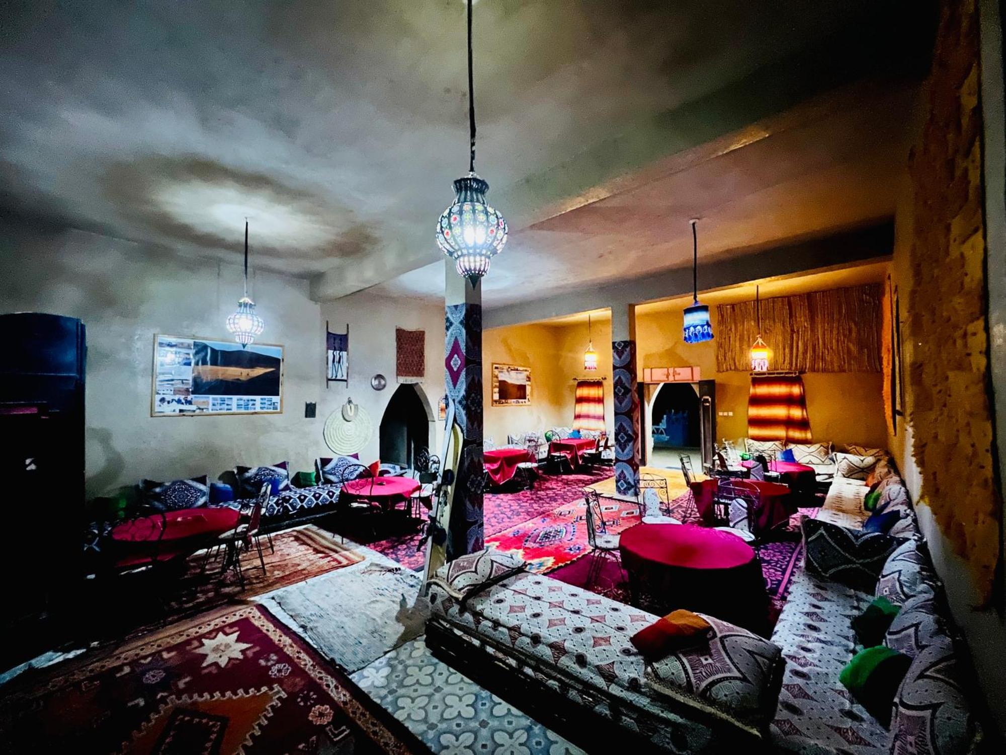 Hotel Camping Les Roses Des Dunes & Piscine เมอร์ซูกา ภายนอก รูปภาพ